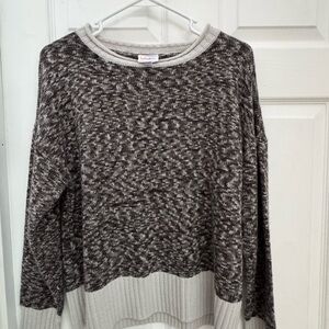 LuLaRoe Harper- Gray and Cream Knit Sweater